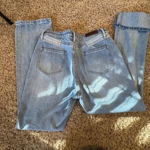 Classic Light Blue Women’s Jeans - Unbranded